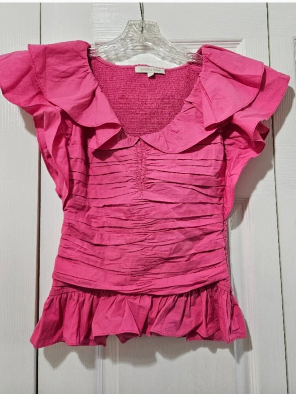Love The Label Suraya Top, Hot Pink Flutter Sleeve Blouse, size Medium